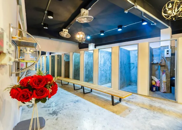 Hostal Art Sanamchai