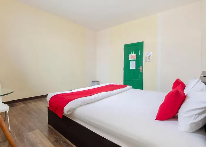 Hostal Art Sanamchai *