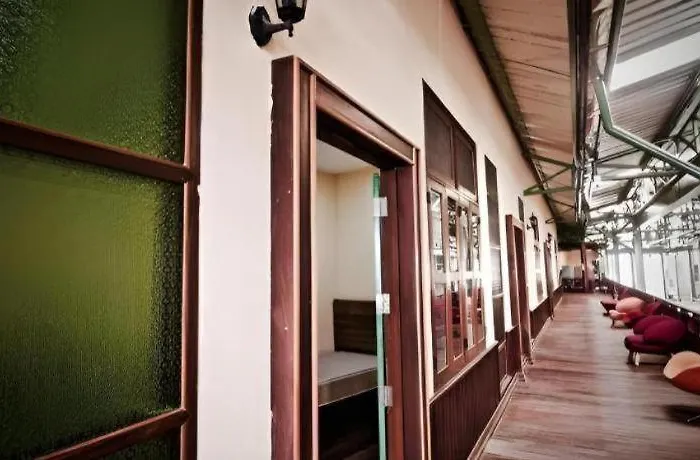 Art Sanamchai Hostal Bangkok