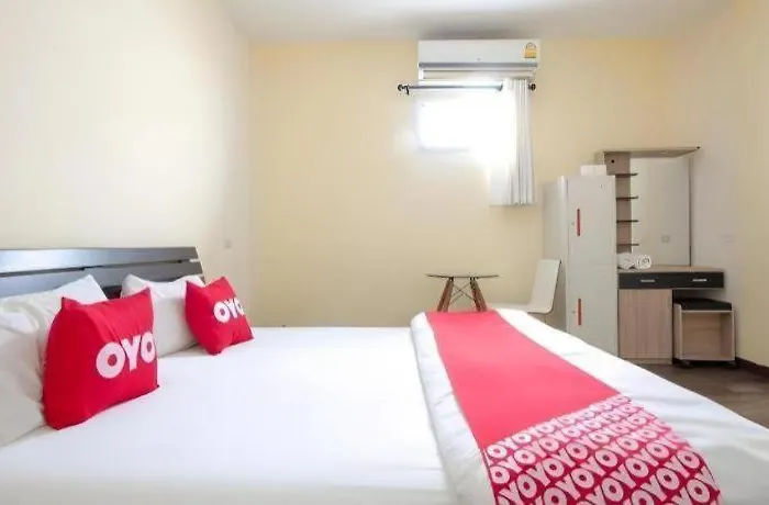 Hostal Art Sanamchai *